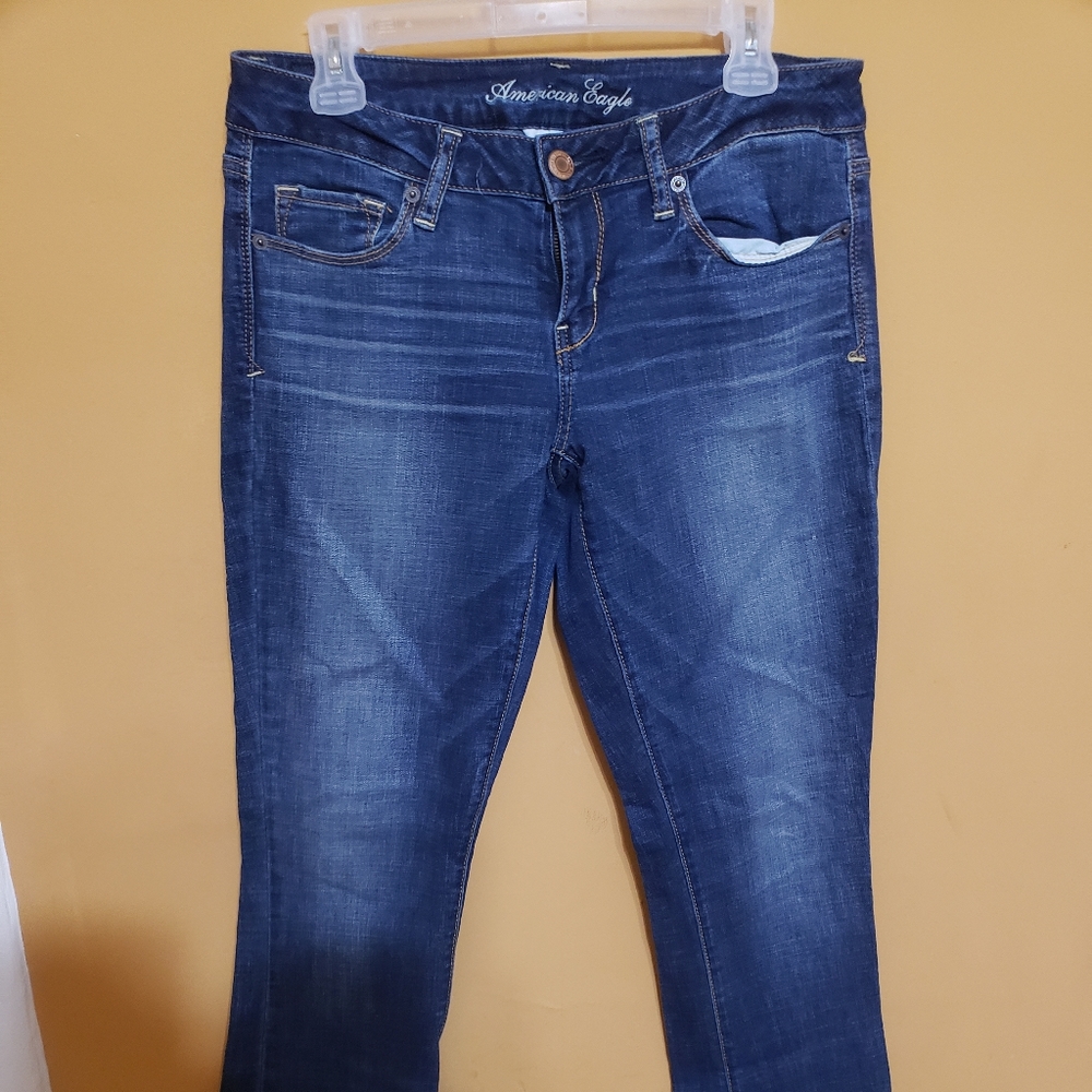 AE skinny kick